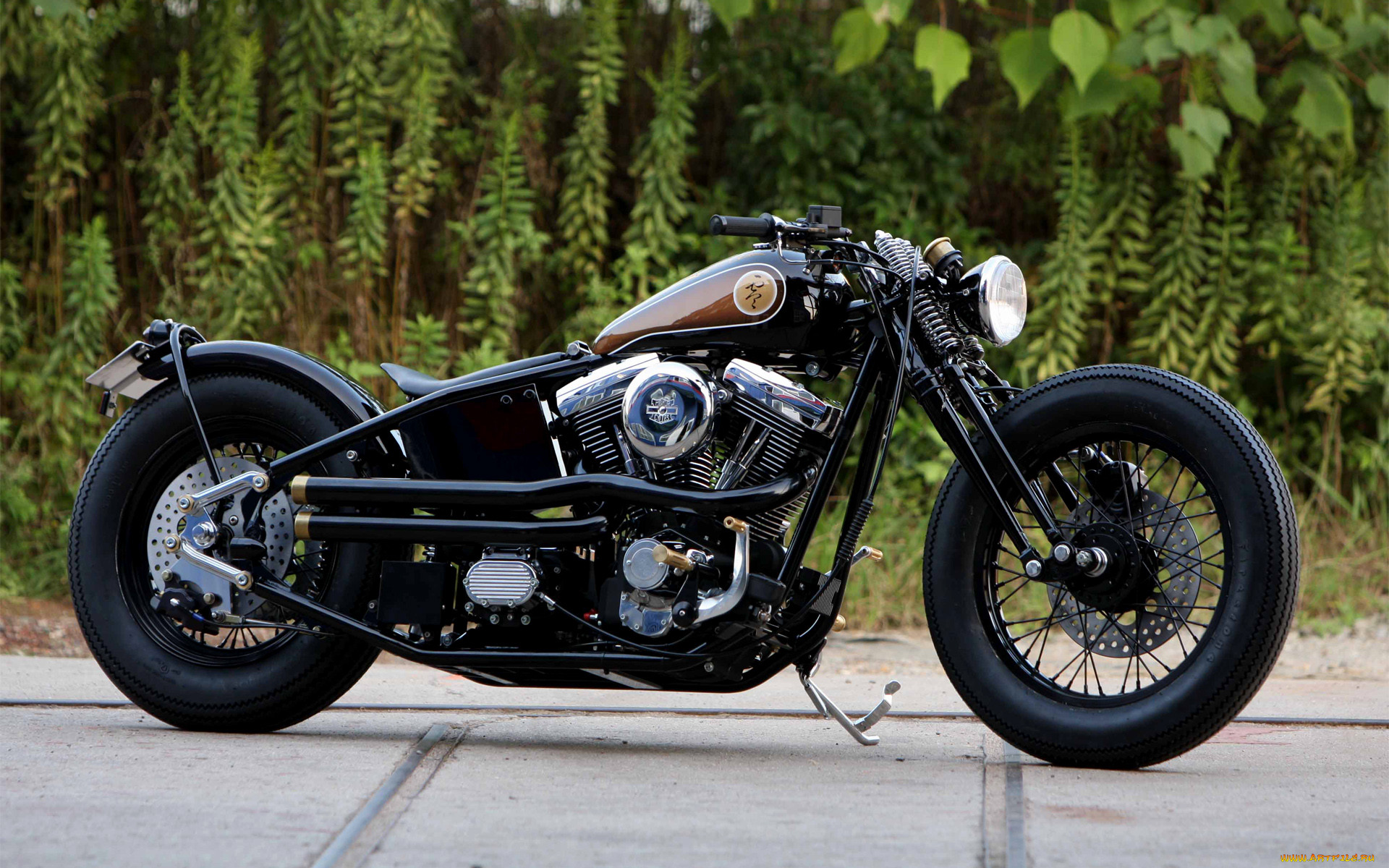 , customs, bobber